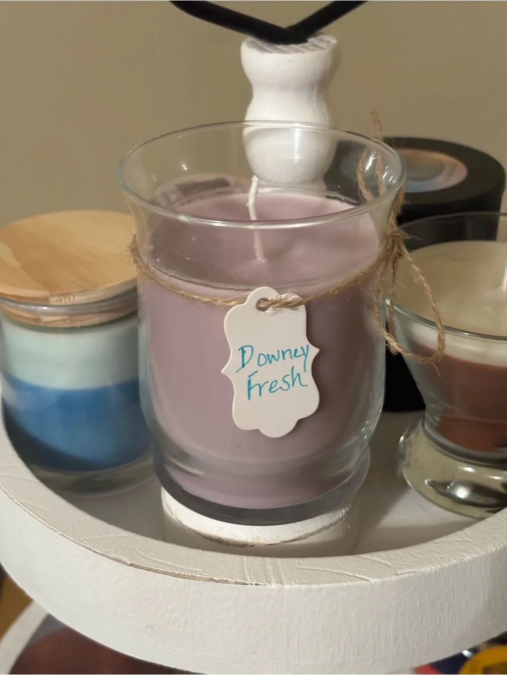 Downy Fresh Lavender-Toned Glass Jar Candle